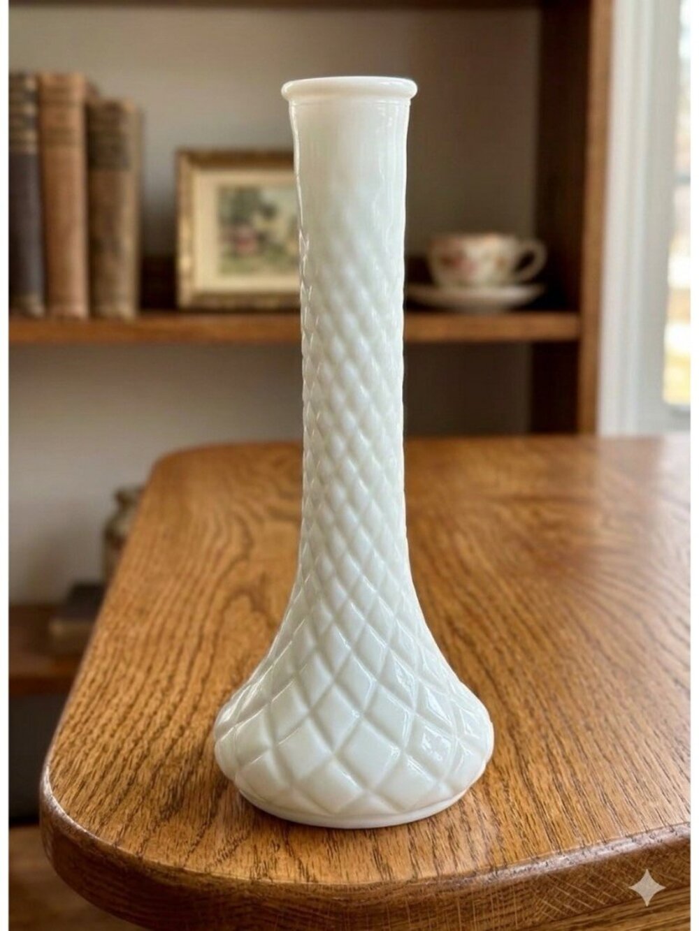 Vintage Hoosier Milk Glass Flower Bud Vase Quilted Diamond Pattern #4092